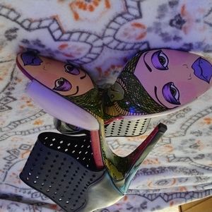 Taylor Says Medusa High Heels